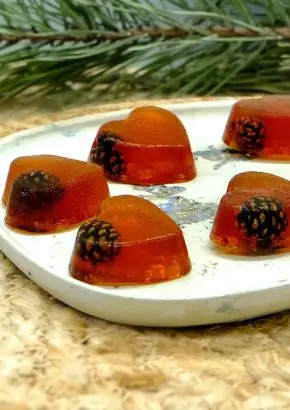 Мармелад "Сердце" с сосновой шишкой в крафтовой коробке, 110 г